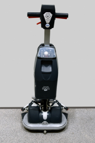 Begagnad Skurmaskin NUC244NX